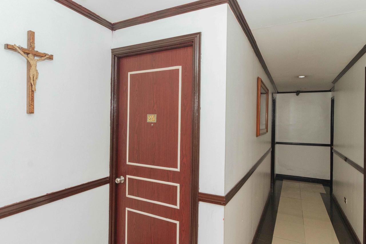 Reddoorz @ Up Village Quezon City Cidade Quezon Exterior foto